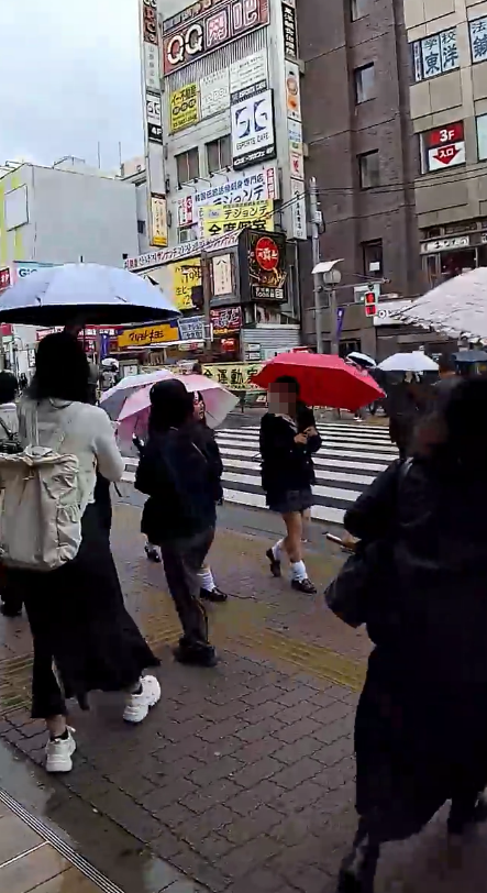 新大久保駅
